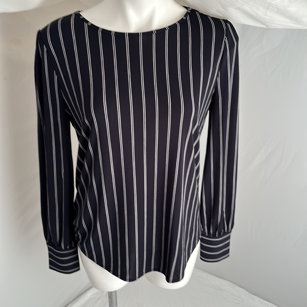 Ann Taylor navy blue and white striped long sleeve stretch top